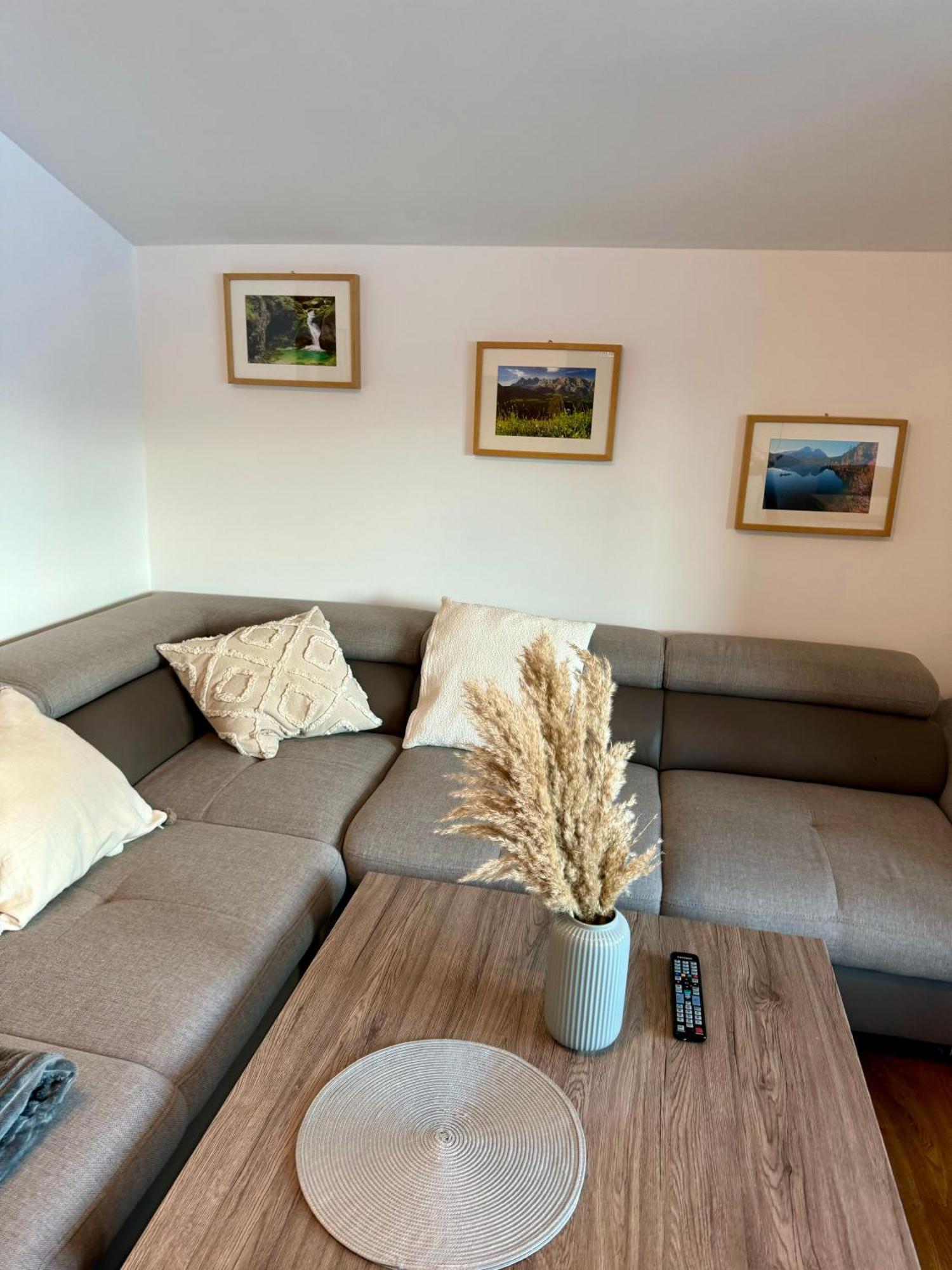 Apartamento Haus Landzauber Ramsau am Dachstein Exterior foto
